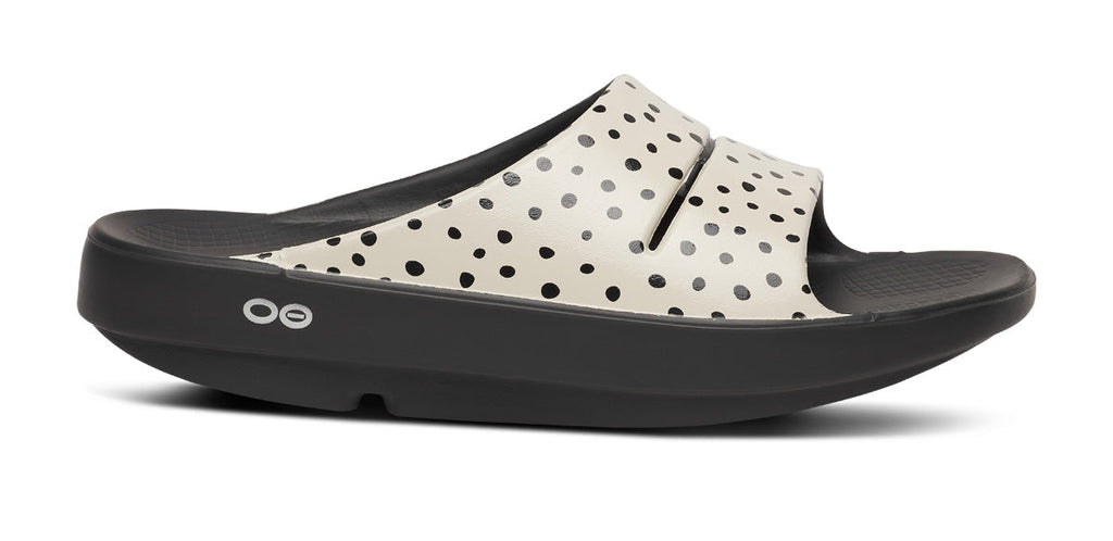 Women's OOahh Limited Slide Sandal - Pebble