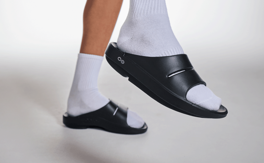 Women's OOahh Slide Sandal - Black