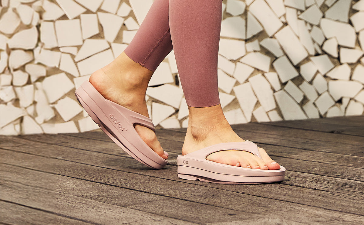 Women's OOmega OOlala Sandal - Stardust